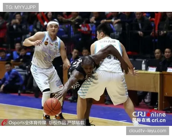 阿拉巴闪电突破助力球队逆转取胜