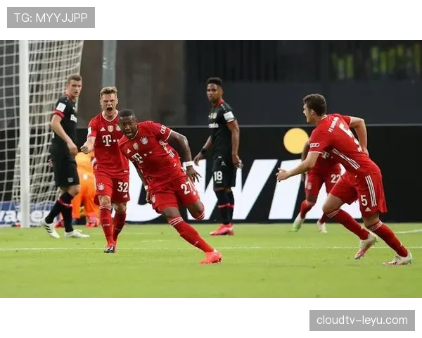 穆勒解读拜仁战术体系：无球跑动才是撕开防线的关键