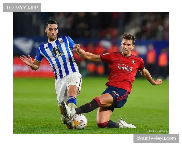 奥萨苏纳在新赛季首轮比赛中展现强劲实力，成功击败对手迎来开门红