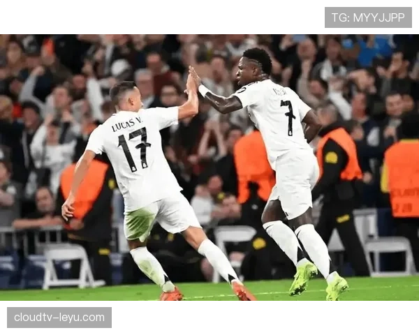 巴列卡诺主帅战术风格解析：注重防守反击与中场控制